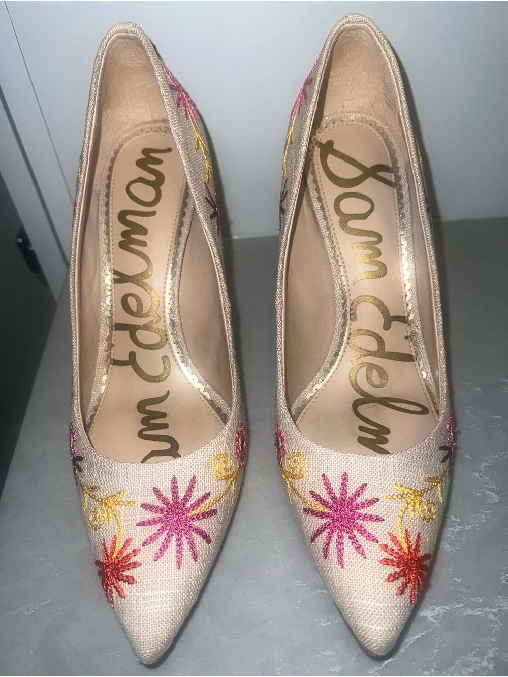 Gorgeous embroidered linen pumps from Sam Edelman-GREAT DEAL!🌟 - Picture 2 of 10